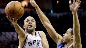 nba_a_spurs-mavericks1_mb_608x342