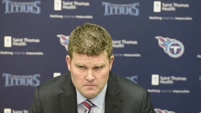 Jon Robinson, il GM dei Titans, ha deciso di scendere dalla prima assoluta. 