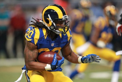 Los-Angeles-Rams-Todd-Gurley-named-PFWA-Offensive-Rookie-of-the-Year