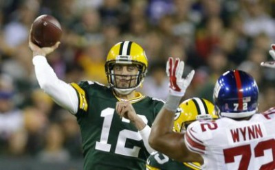9599688-aaron-rodgers-nfl-new-york-giants-green-bay-packers-420x260