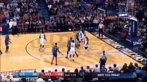 In questa puntata di SuperQuark, l'albatros del Pacifico... ah no, è Anthony Davis